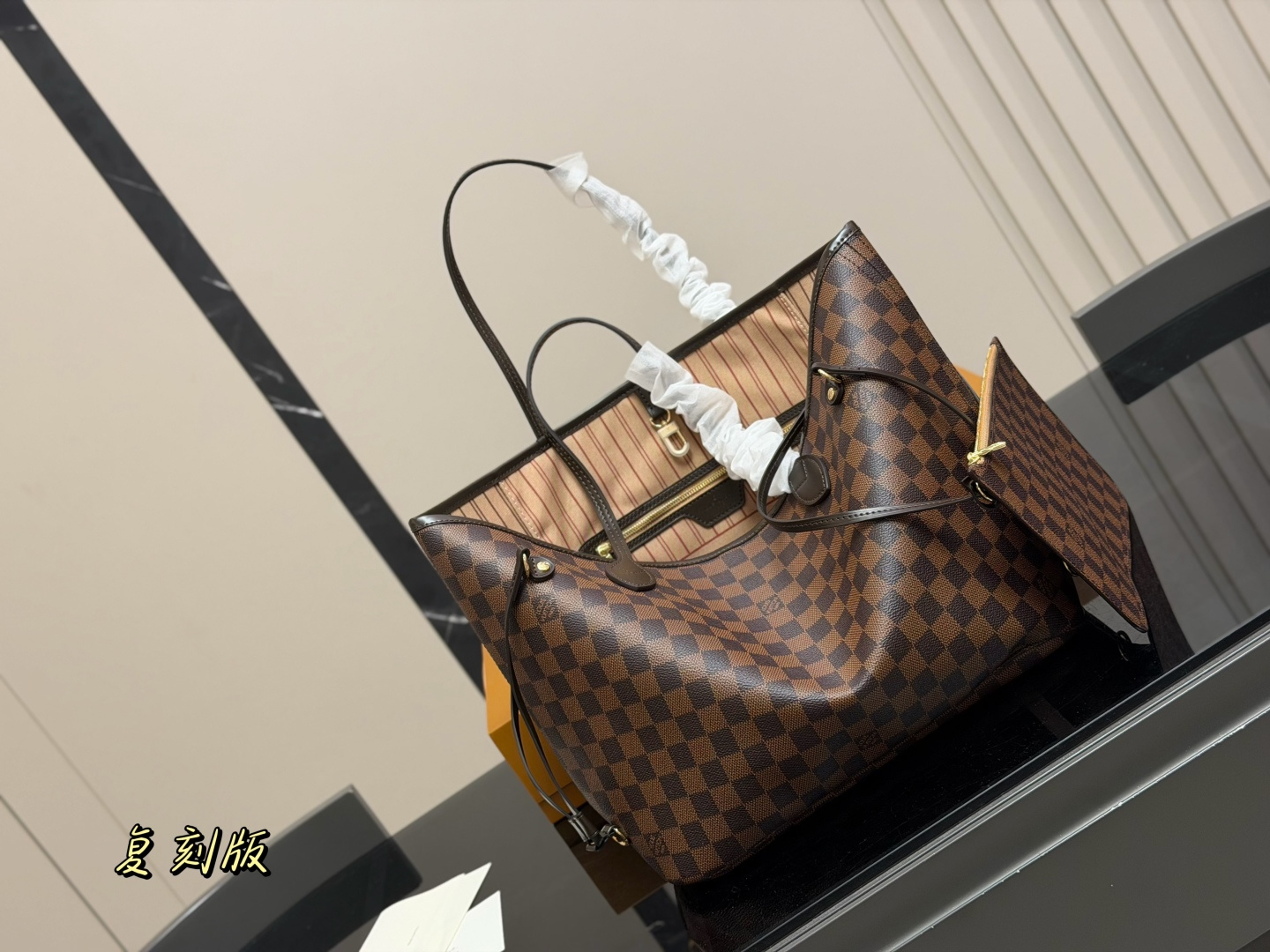 LV Monogram Handbag 11